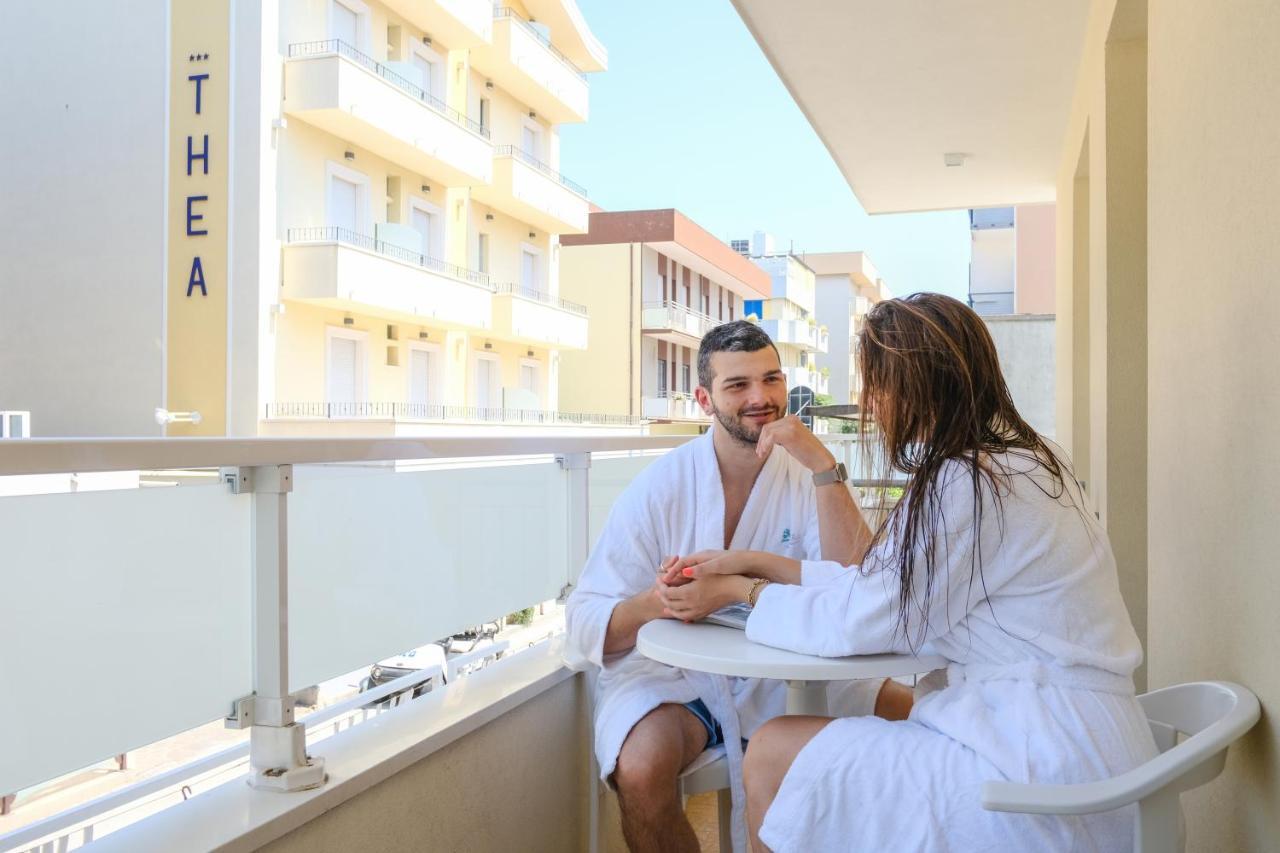 Hotel Thea Bellaria-Igea Marina Ngoại thất bức ảnh