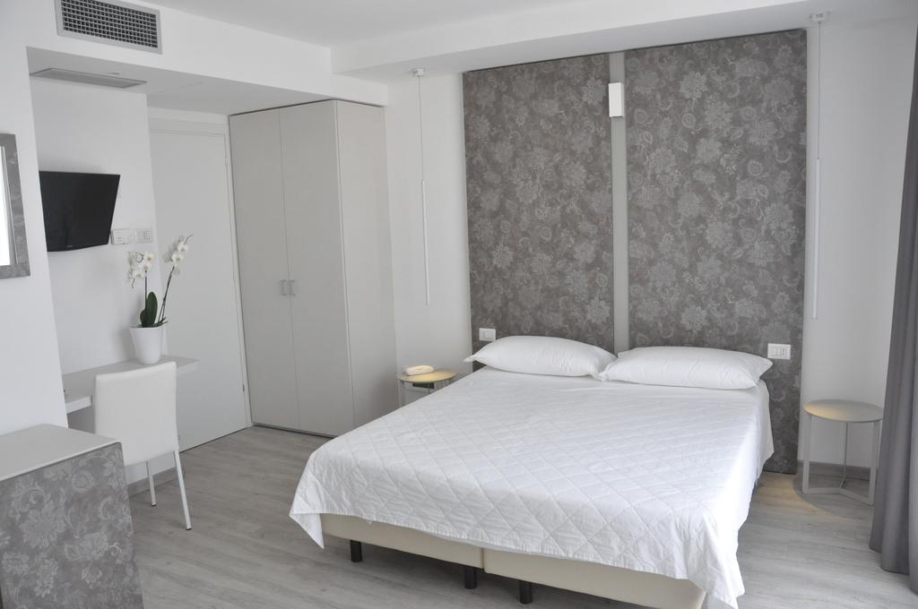 Hotel Thea Bellaria-Igea Marina Ngoại thất bức ảnh